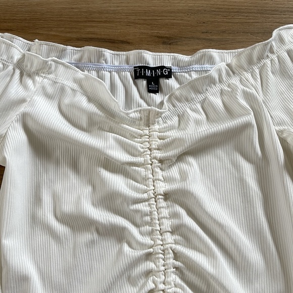 White off shoulder top - Picture 2 of 3